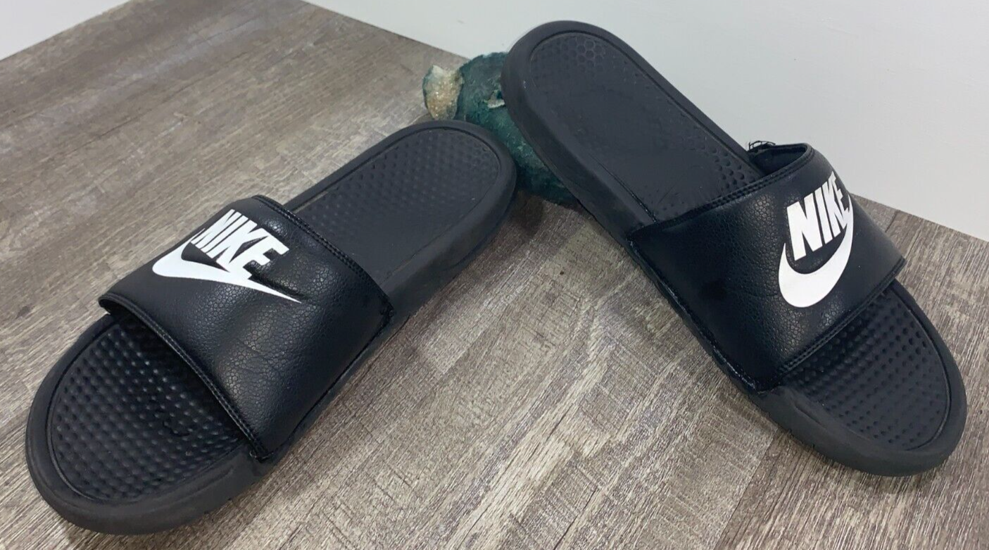 nike benassi swoosh black